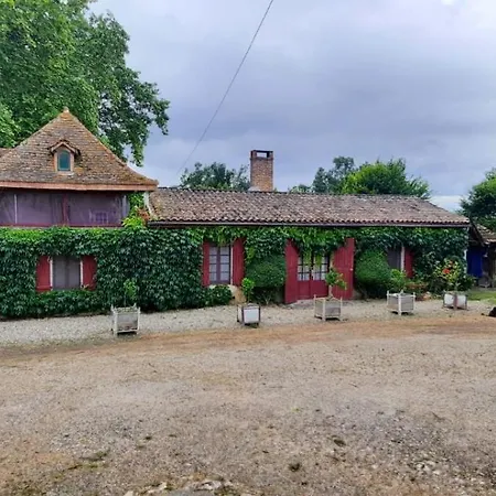 Le Petit Duc Holiday home